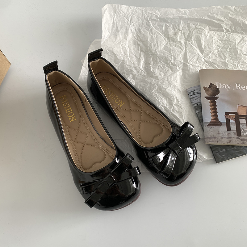 French Style Versatile Bowknot Skirt Matching Soft Sole Loafers for Women Outdoor 2025 Summer New Shallow Mouth Flat Shoes ddmythur