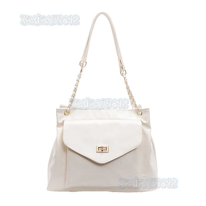 Casual Chain Single Shoulder Crossbody Bag Simple Large Capacity Bag for Women 2025 Winter New Style Commuting Tote Bag H250804