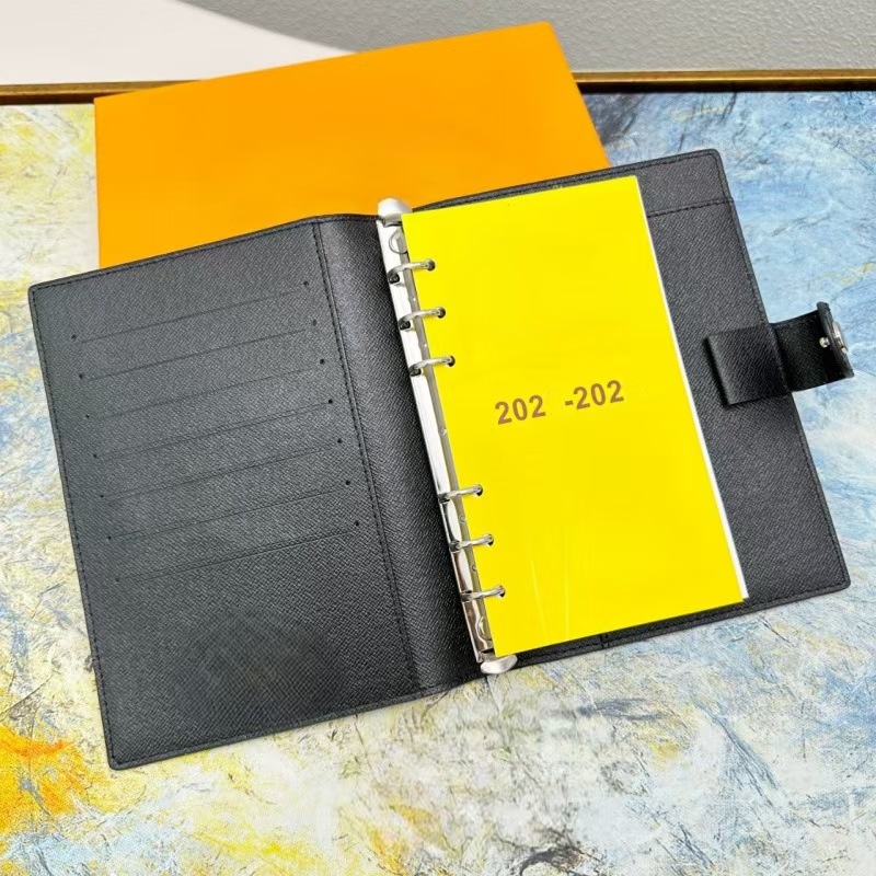 TOP Quality Agenda Holder Case Planner Small Waterproof Ring Notebook Cover Work Meeting Note Calendar Luxury Purse Designer Wallet Credit Card Case 20004