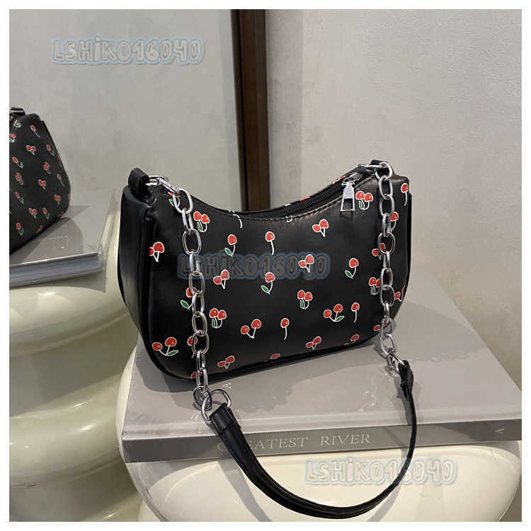 Product Title Casual Bag for Women 2025 New Cute Small Flower Shoulder Bag Style Fashionable Underarm Bag H250804