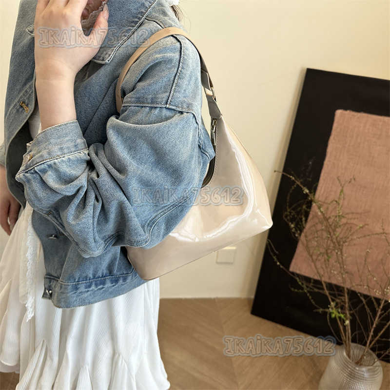 Elegant Casual 2025 Trendy Spring New Leather Fashion Light Luxury Single Shoulder Handbag Underarm Womens Bag H250804
