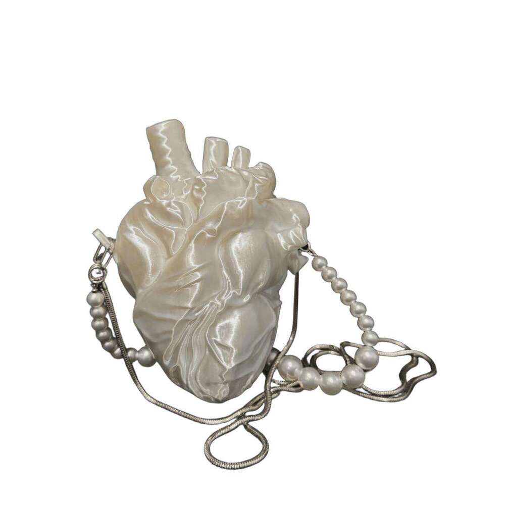 Light Fashion 3d Printed Three-dimensional Heart Women Personalized Banquet Party Bead Chain Crossbody Bag Trendy