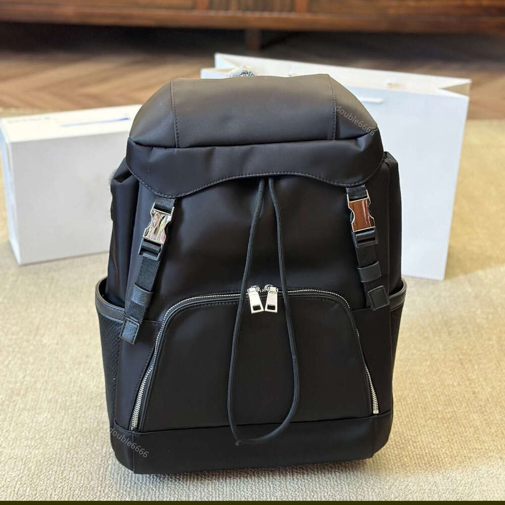 Designer men backpack luxury women shoulder bags classic waterproof nylon large capacity Travel backpacks cross body Oxford Laptop Bag Camping bag messenger bag