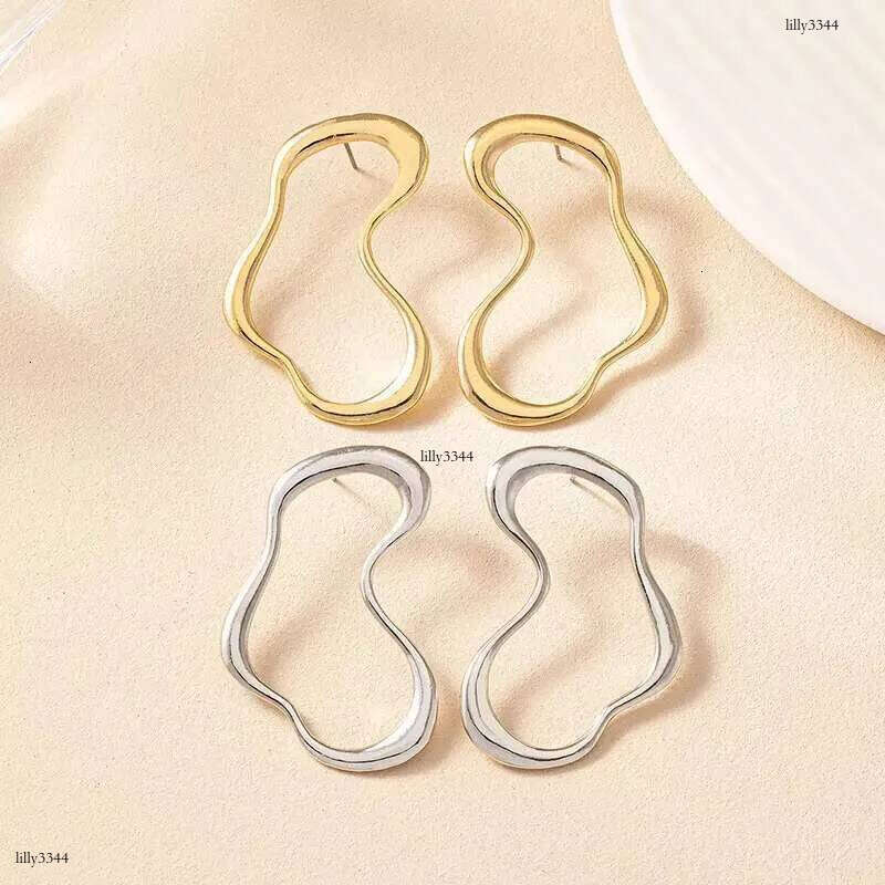 DHCollections Trend Metal Geometric Heart shaped New Design Irregular Simple Earrings Women's Fashion Accessories Gifts 2025