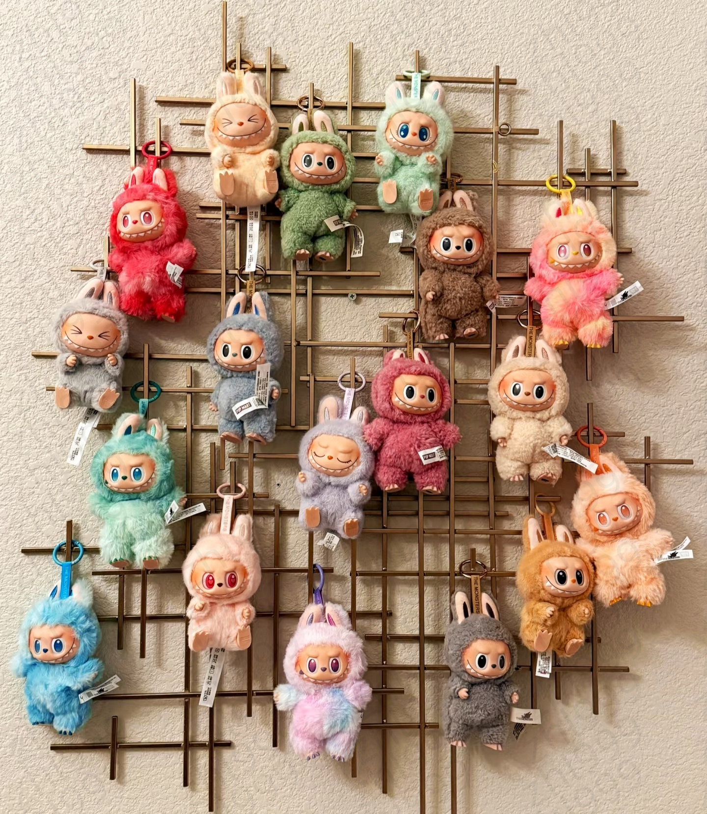 Labubu cute plush doll, blind box toy V1 V2 V3 series - a surprise with super popular dolls of forest fairies