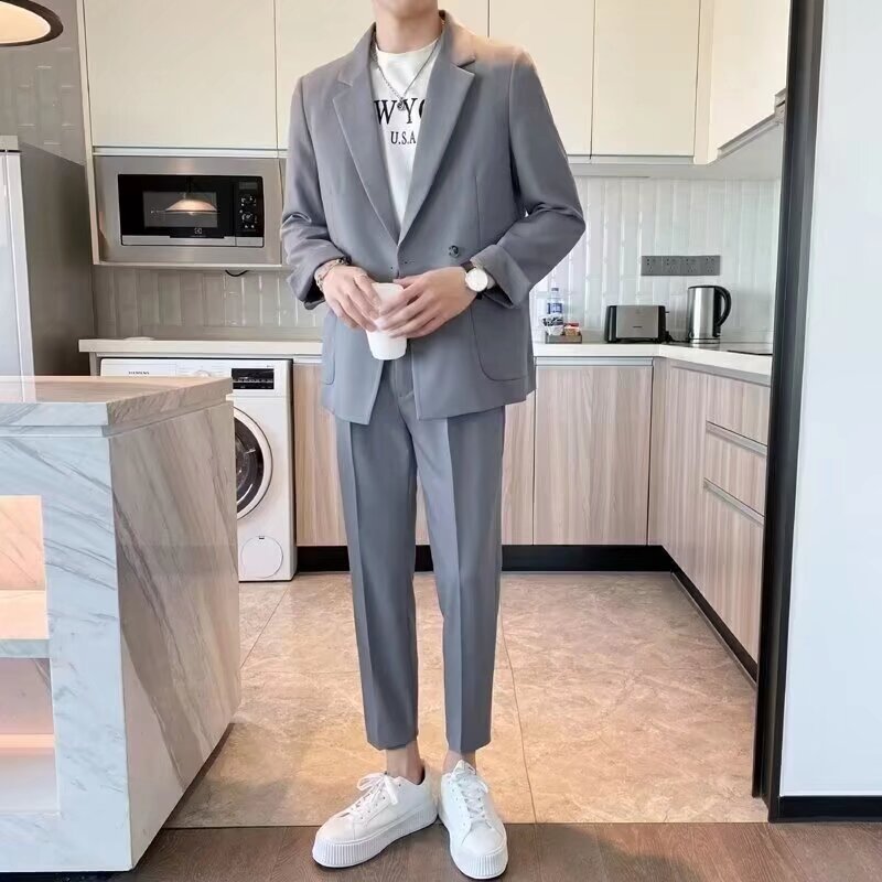 165 Autumn suits for men and women, same