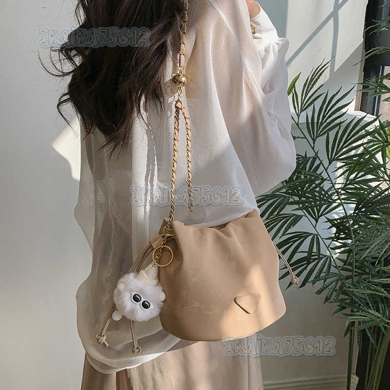 Simple New Fashion Bucket Bag Crossbody Bag Trendy Chain Handbag Womens Bag 2025 Spring Elegant Shoulder Bag H250804