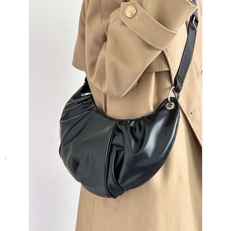 Korean Version Folding Pod Women's Large Cow Horn Shoulder Bag
