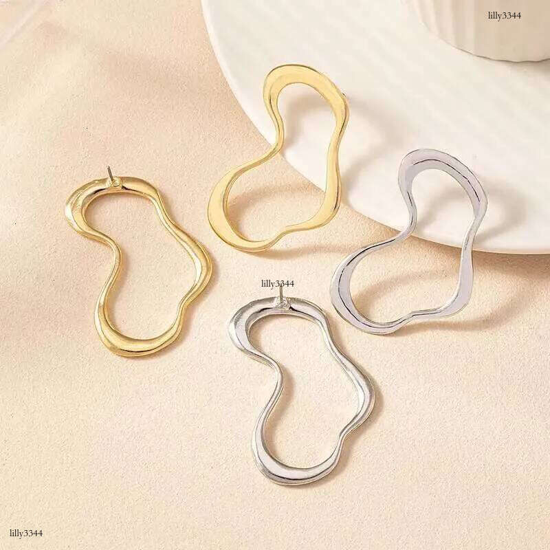 DHCollections Trend Metal Geometric Heart shaped New Design Irregular Simple Earrings Women's Fashion Accessories Gifts 2025