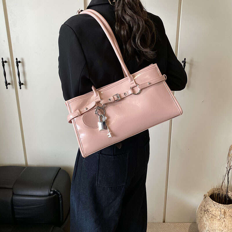 Sweet Cool Women's Handbag Simple Commuter Stylish bags Belt designer Fashion 2025 New Trend Motorcycle Shoulder Underarm Bag
