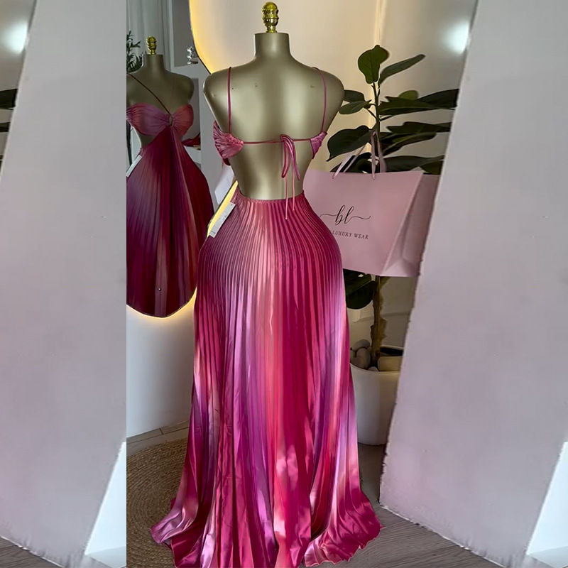 Spring 2025 New Sweet and fashion Fresh Spaghetti Strap Tube Top with Strap Fold and Oversized Bottom Dress for Women's New Designer Dress