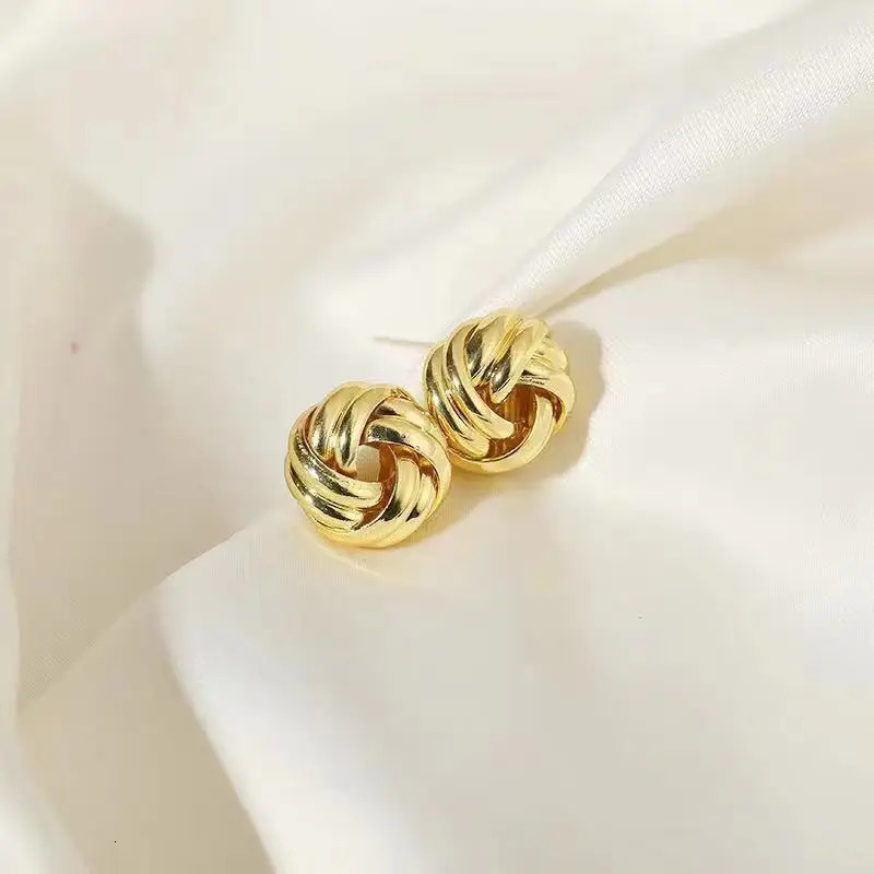 Hiphop Punk Metal Twist Knit Knot Ball Stud Earring for Women Gold Color Female Twine Ear Jewelry Christmas Gift Brincos 250801
