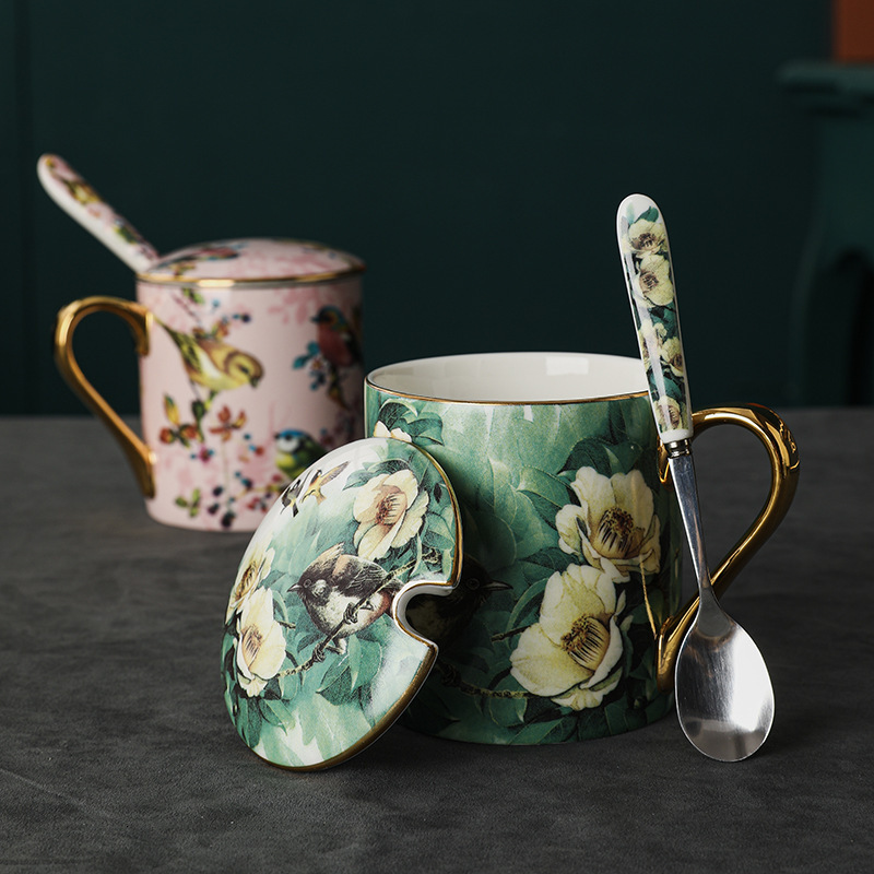 Bone China Mugs Pair Gift Box with Lids Spoons Exquisite Cups for Coffee Tea Perfect Office Home Dining Outdoor Use Durable