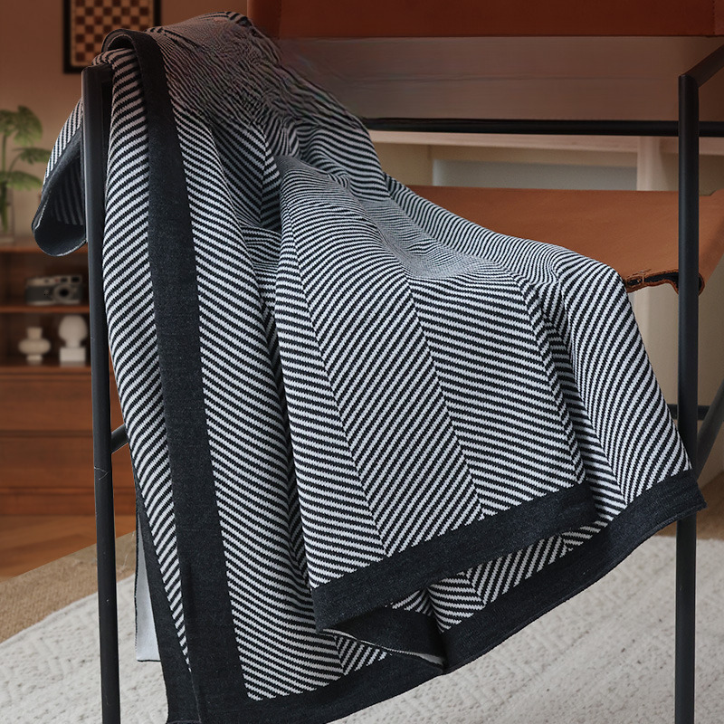 Light Luxury Airplane First Class Air Conditioning Office Sofa Nap Throw Car Blanket designer luxcury