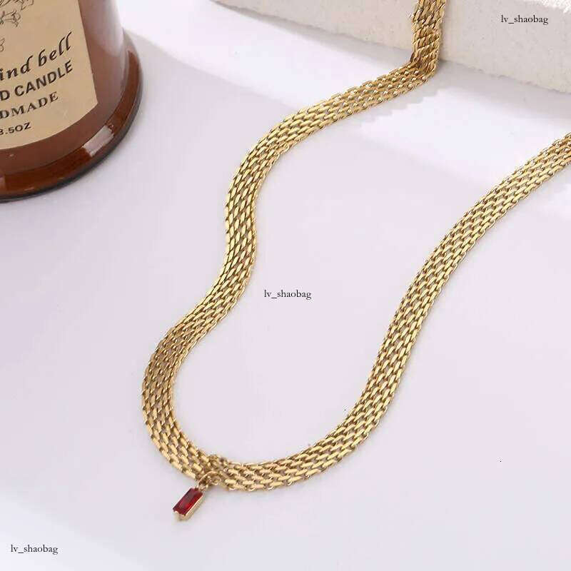 DHcollections Ins Niche Design Chain Inlaid Snake Bone for Women Gold-Plated Non-Fading Titanium Steel Necklace