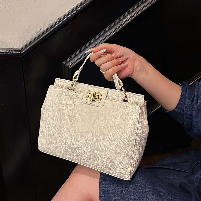 Matte Niche Women's 2025 New Fashion bags designer Texture Handbag Shoulder Casual Versatile Crossbody Bag