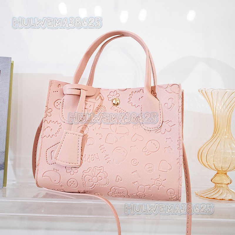 2025 Spring New Tote Bag Single Shoulder Bag Street Fashion Bag for Women Embossed Handbag H250804