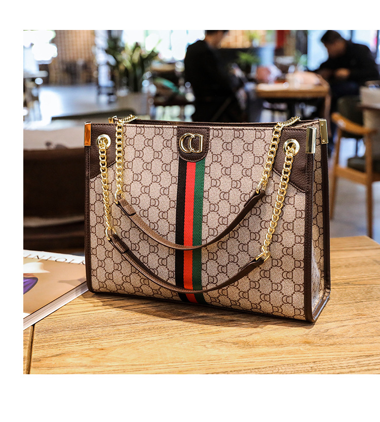 High-end summer tote bag for women Designer Bag Shoulder Bag Luxury Bag Women's Handbag 2025 New Designer Bag New Fashion large-capacity single-s
