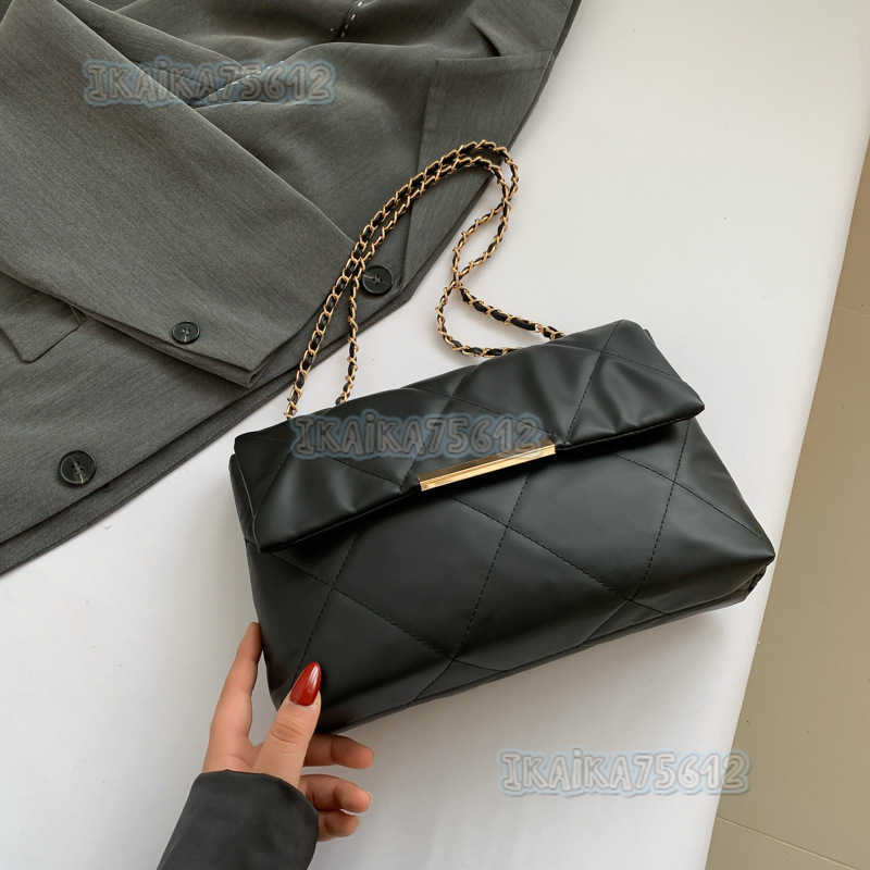 2025 Spring New Crossbody Bag Fashion Casual Commuting Niche Aesthetic Personality Trend Simple Shoulder Bag H250804