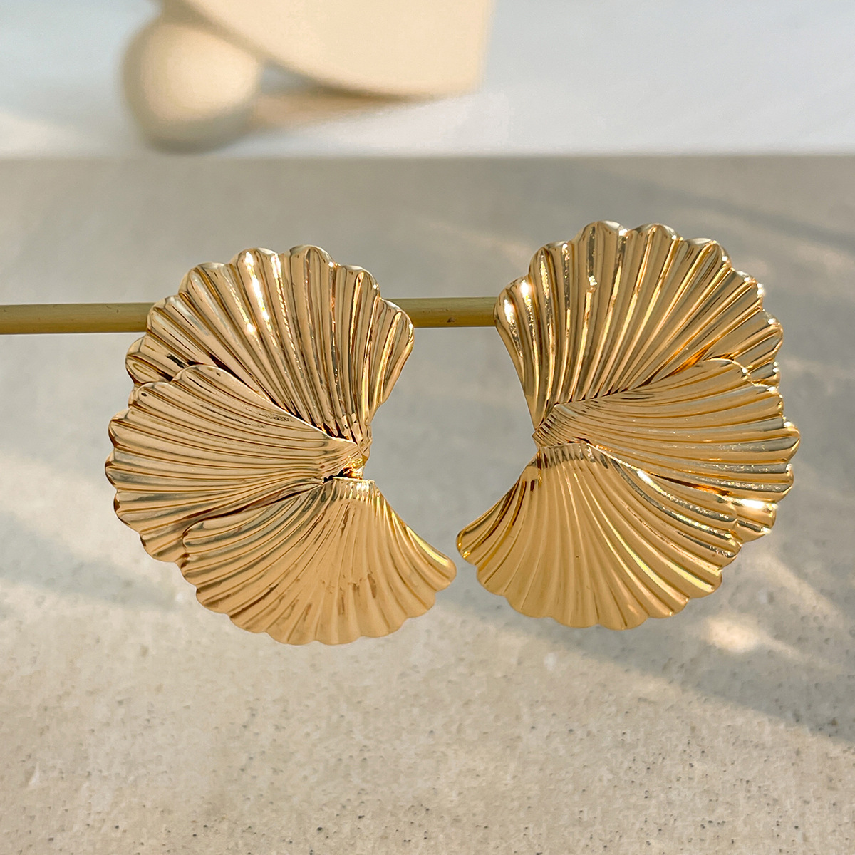 Ocean Inspired Metal Shell Earrings with Premium Textured Design Bold Statement Women Jewelry Versatile New Arrival