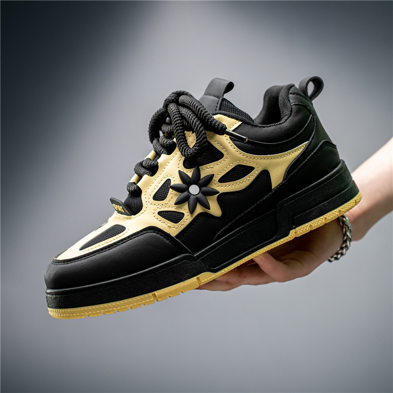 Designer Shoes 2025 Summer Breathable Niche Men's bread shoes Casual Versatile thick-soled shoes Trendy Sporty Casual shoes free shipping