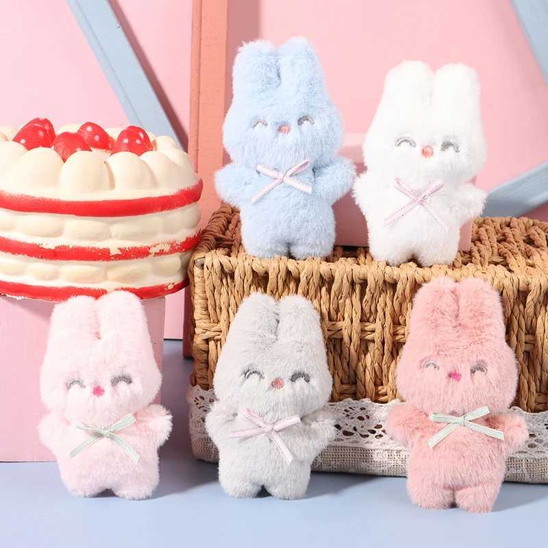 ute Squinting Rabbit Plush Toy Cartoon Bunny Pendant Soft Stuffed Doll Keychain Backpack Car Bag Key Ring Decor Kid Gift G250802