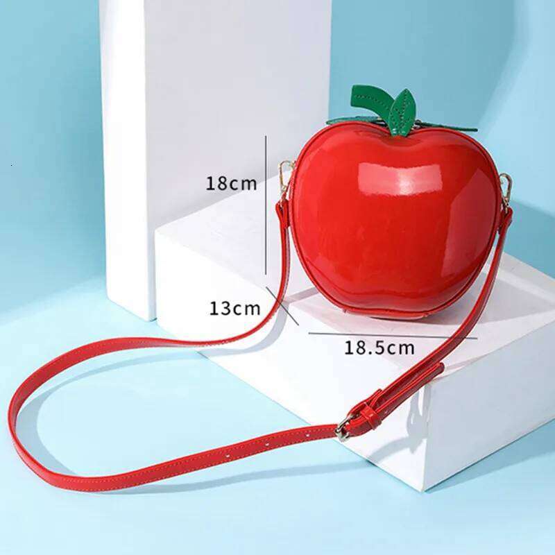 Summer Simulation Red Fruit Shape Crossbody Small Purses And Handbags For Women Fashion Clutch Girls Shoulder Bag