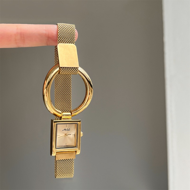 Retro Womens Square Dial Timepiece with Magnetic Mesh Strap