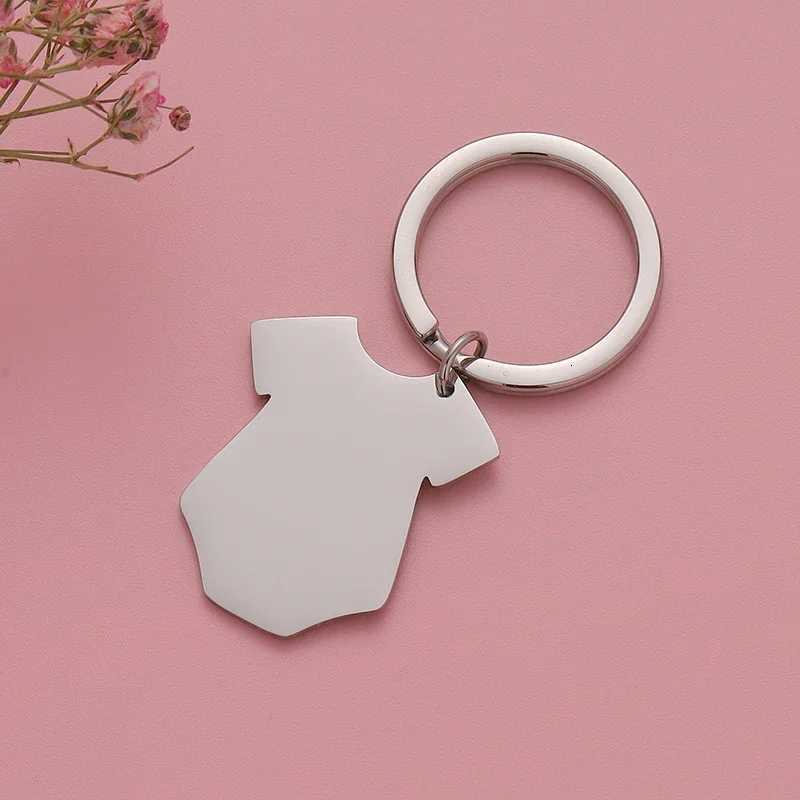 10Pcs Stainless Steel T-shirt Keychain for Boys Backpack Car Key Chains Pendant Valentines Day Gift Wholesale New Chains Jewelry G250802