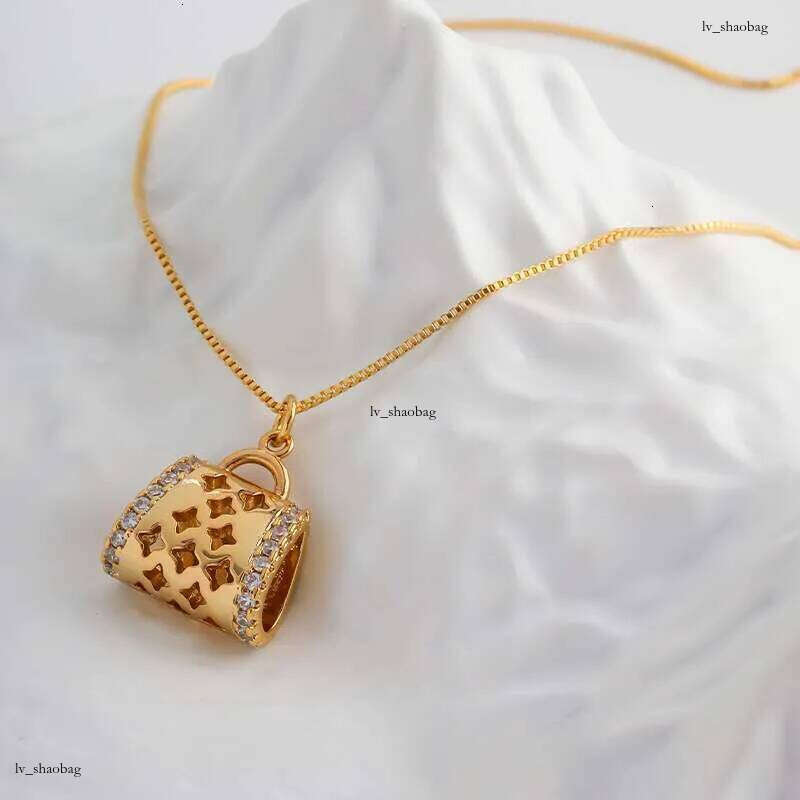 DHcollections French Light Elegant Necklace for Women Retro light style bag Pendant Personality Little Style