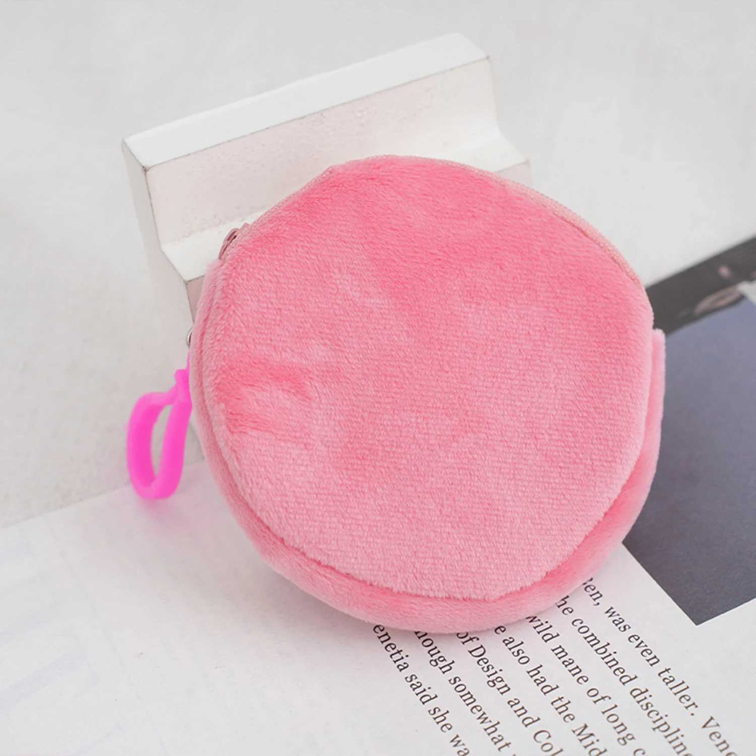 Korean Fashion 8.5cm Round Zipper Coin Purse Womens Simple Handbag Card Package Coin Bag Candy Color Purse Key Earphone Pouch G250802