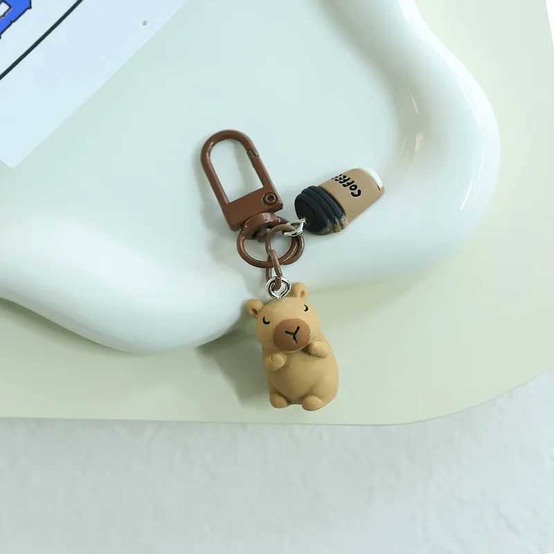 ute Resin Capybara Key Chains for Women Girls Capibara Animal Keychain Kawaii Bag Backpack Charms Couple Friend Jewelry Gift G250802