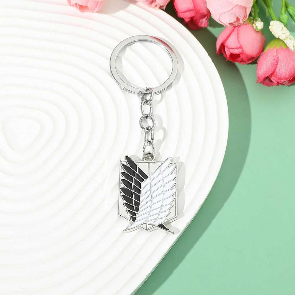 Anime Attack on Titan Enamel Badge Pendant Decoration Metal Keychain for Women Men Jewelry Accessories Gift G250802