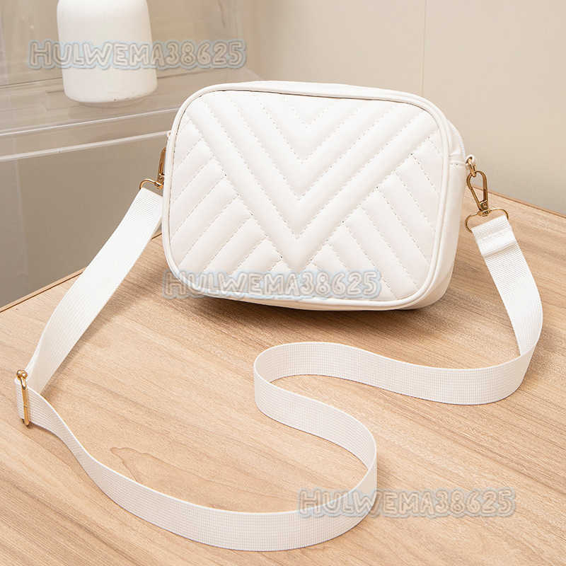 Trendy Camera Bag Small Bag 2025 Fashion Embroidered Womens Bag Casual Small Square Bag Single Shoulder Crossbody Bag Phone Bag H250804