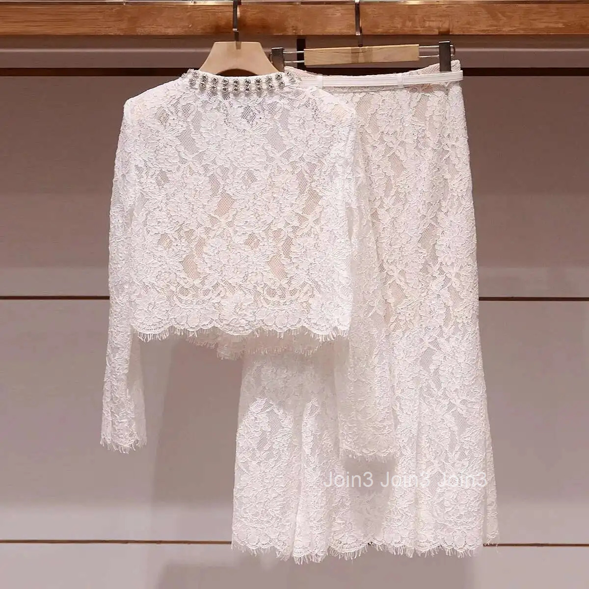 Luxury Lace Long Dresses 2 Pieces Women Skirts Sets Summer Holiday Crystal Beading White Jacket Top Hollow Out Long Skirts Suits