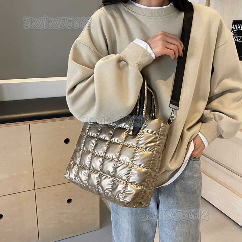 2025 Spring New Large Capacity Handbag Womens Fashion Solid Color Quilted Tote Bag Womens Single Shoulder Crossbody Bag H250804