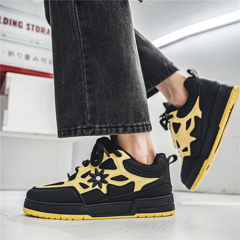 Designer Shoes 2025 Summer Breathable Niche Men's bread shoes Casual Versatile thick-soled shoes Trendy Sporty Casual shoes free shipping