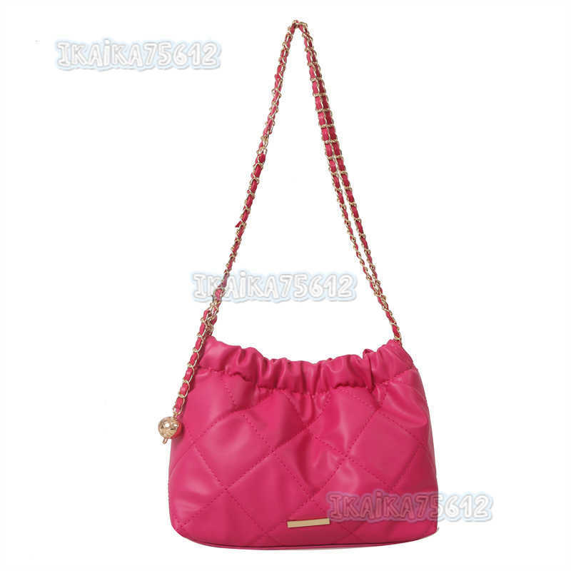 Trendy Bags 2025 Summer New Fashion Casual Commuter Shoulder Bag Simple Fashion Casual Tote Bag H250804