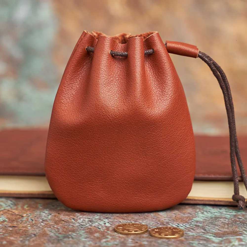 NASVA Genuine Leather Coin Purse Men Women Vintage Small Coin Wallet Hard Leather Money Pocket Drawstring Storage Bag G250802