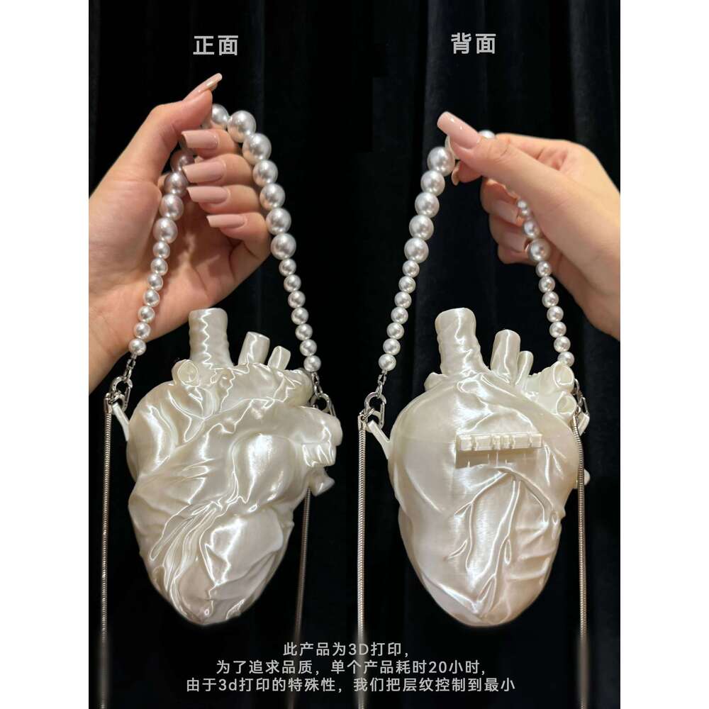 Light Fashion 3d Printed Three-dimensional Heart Women Personalized Banquet Party Bead Chain Crossbody Bag Trendy