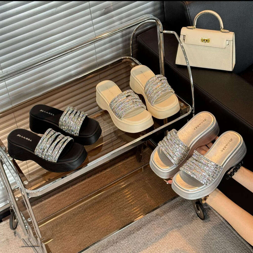 2025 New Trendy Summer Wedge Thick Sole Height Increasing Rhinestone designer shoes Slide Sandals for Outdoor Wear