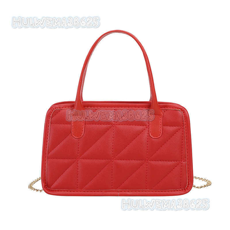 Womens Bag 2025 Fashion New Womens Handbag Pillow Bag Womens Quilted Chain Embroidered Bag H250804