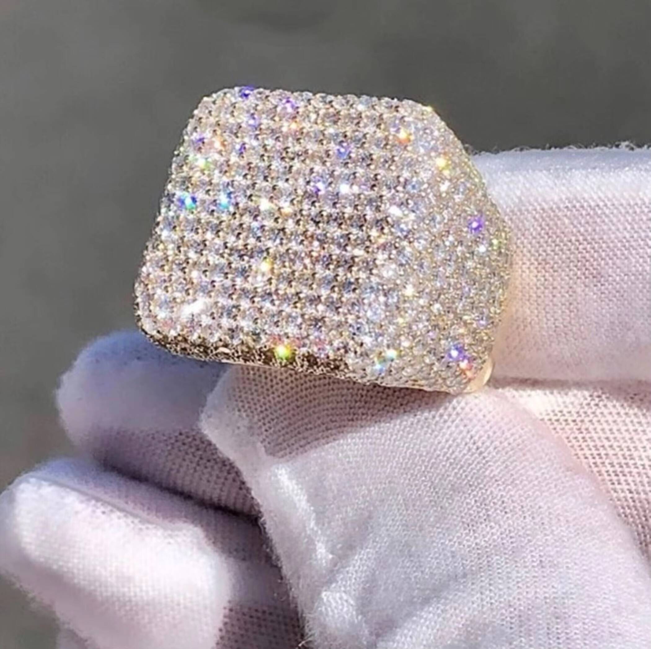 Hip Hop Jewelry Ring Brilliant Round Cut Moissanite Mens Iced Out Ring 925 Sterling Silver Luxurious Style Rappers Pinky Ring