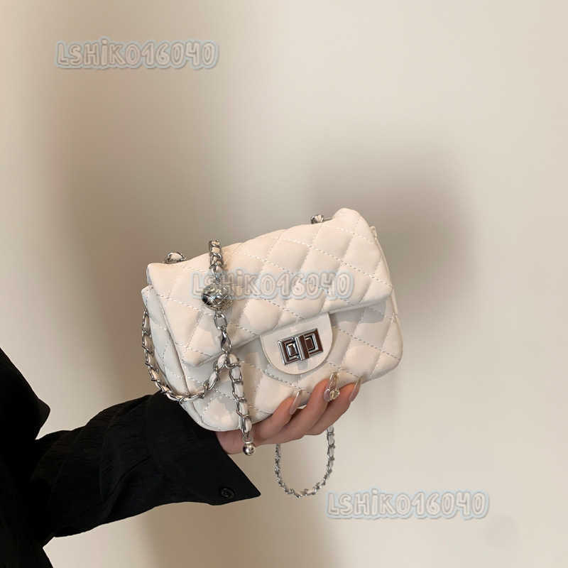 2025 New Fashion Diamond Chain Crossbody Bag Single Shoulder Black White Pink Silver H250804