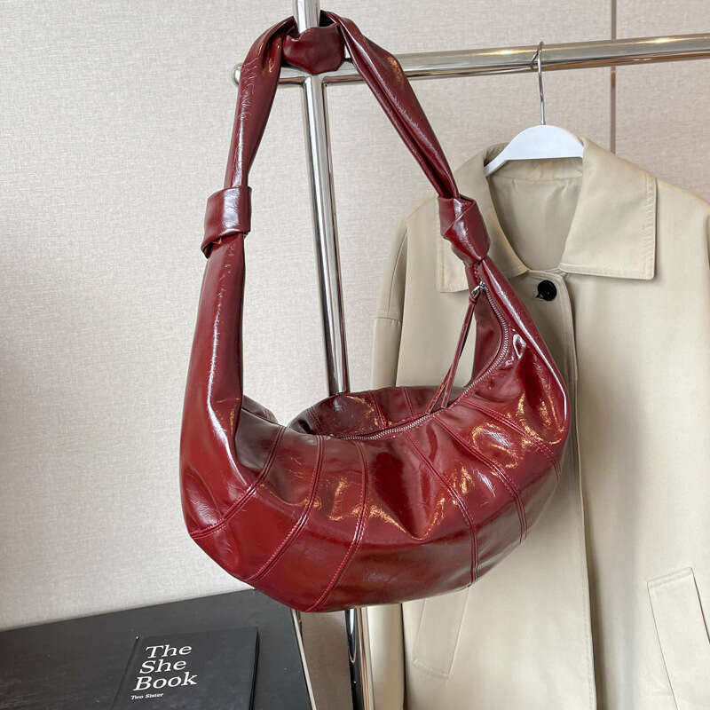 2025 Summer New bags Croissant High-end Niche Simple Versatile Women's Lazy Style Shoulder Underarm designer Bag for Women