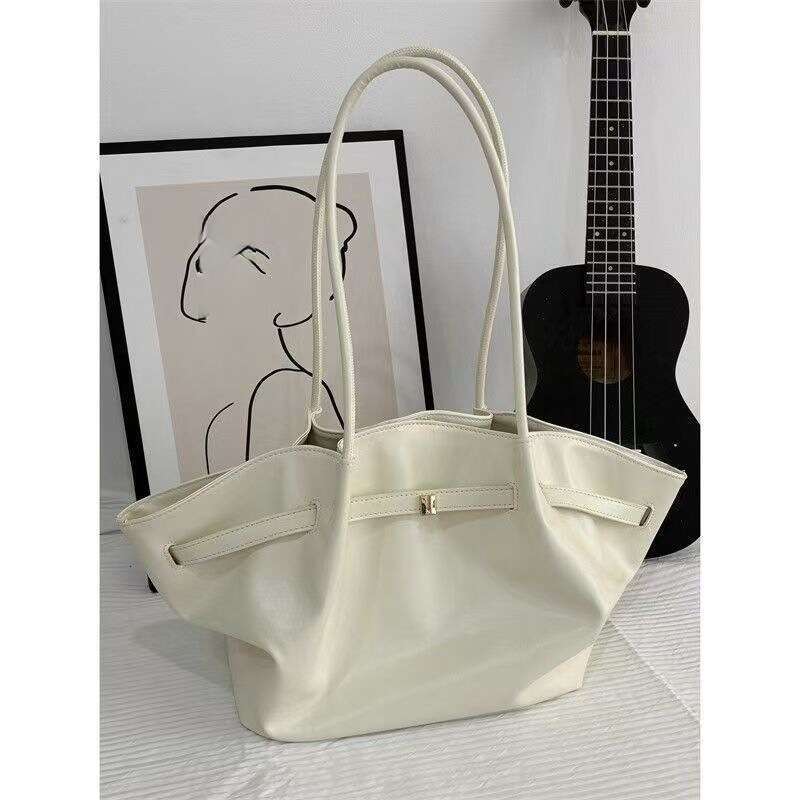 Designer Bag Luxury Bag Minimalist Dumpling Tote Large Capacity PU Shoulder Women, Stylish Shoulder Bag Versatile Everyday Purse