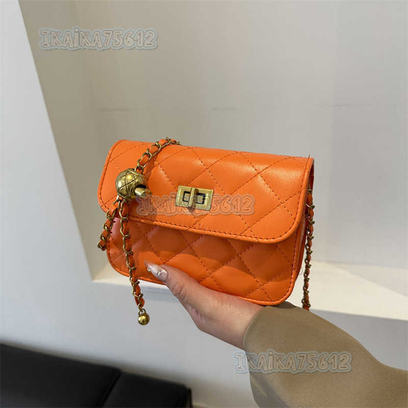 Fashionable and Elegant Simple Chain Small Square Bag 2025 New Trendy Stylish Bag for Women Personality and Crossbody Shoulder Bag H250804