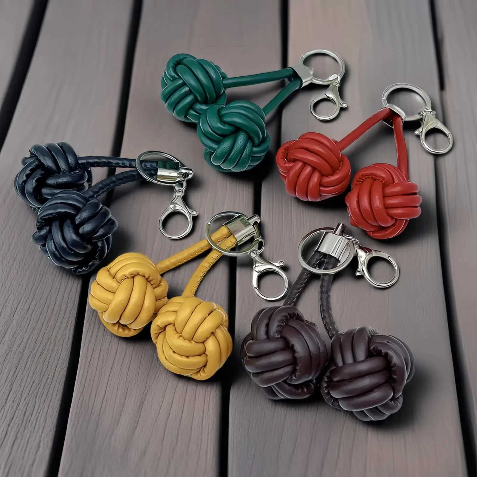 Hand Woven Rope Monkey Fist Pendant With Hanging Buckle Solid Color Bag Hanging Decoration Fashion Bag Hanging Accessory Gift G250802