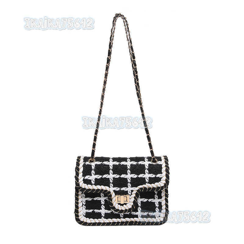 Trendy Personality Small Square Bag 2025 New Fashion Niche Design Womens Bag Trendy Simple Crossbody Shoulder Bag H250804