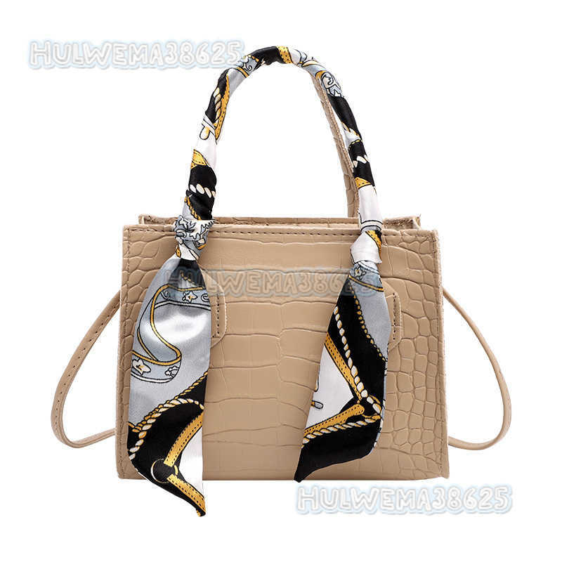 Womens Crocodile Pattern Handbag 2025 Autumn Winter New Single Shoulder Crossbody Coin Bag Trendy H250804